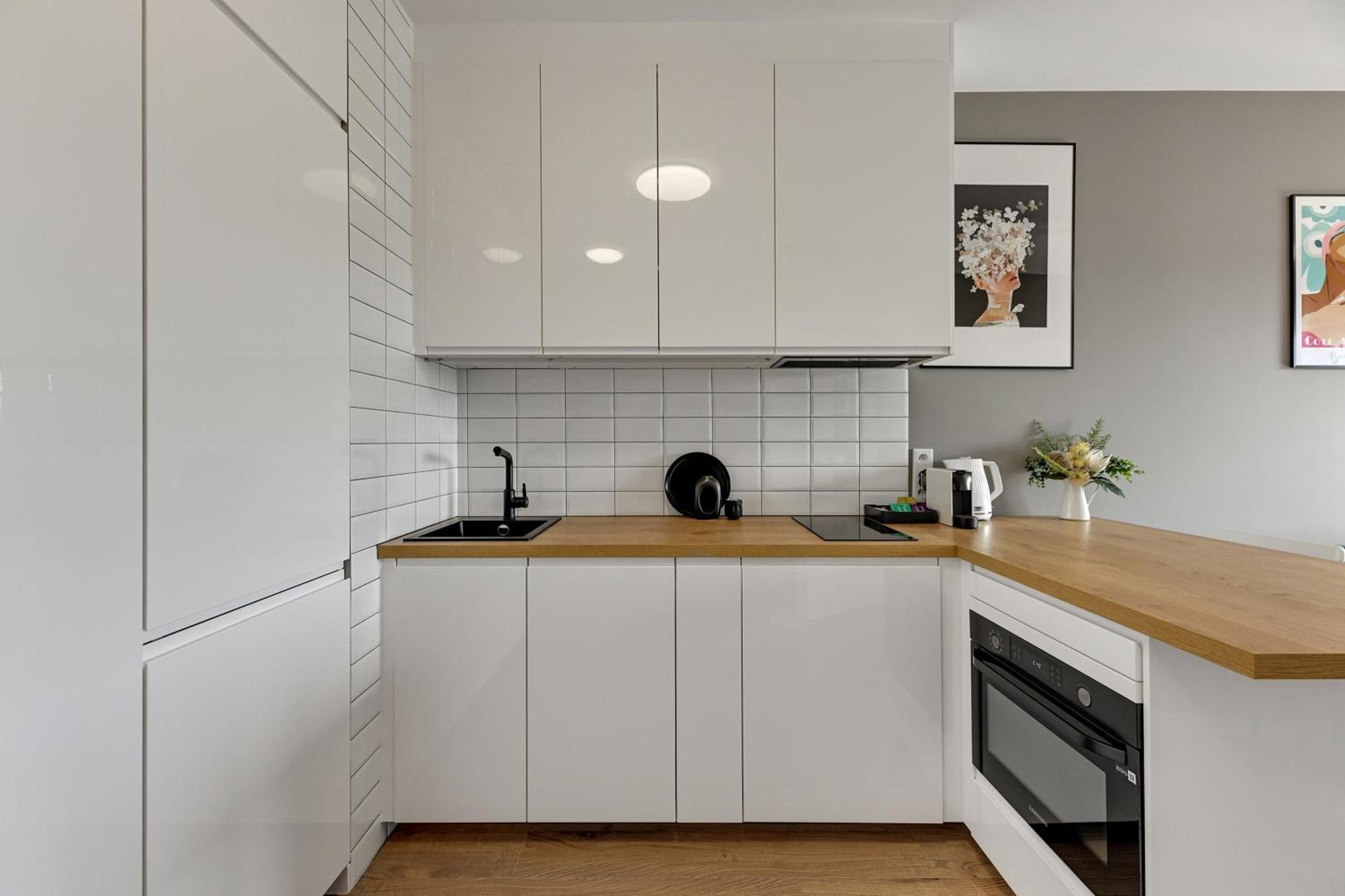 Leilighet Nadmotlawie Estate - Riverside, Gym & Sauna By Downtown *